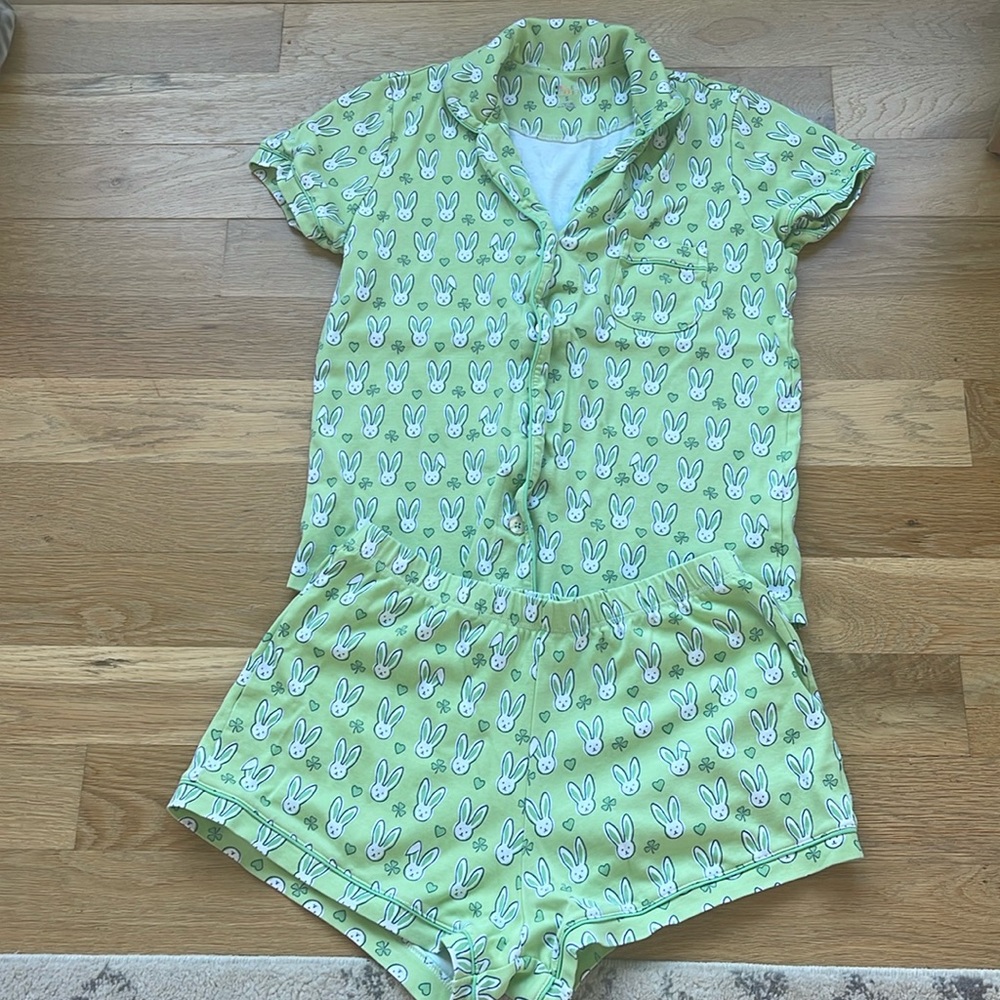 Roller rabbit lucky bunny pj set!!